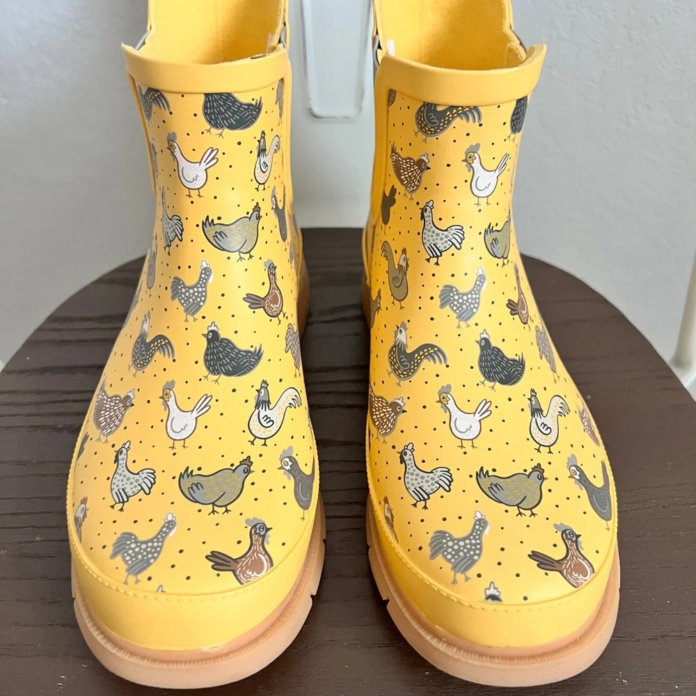Western Chief Hen Frenzy Yellow Chelsea Rain Boots Chickens Hens 7
